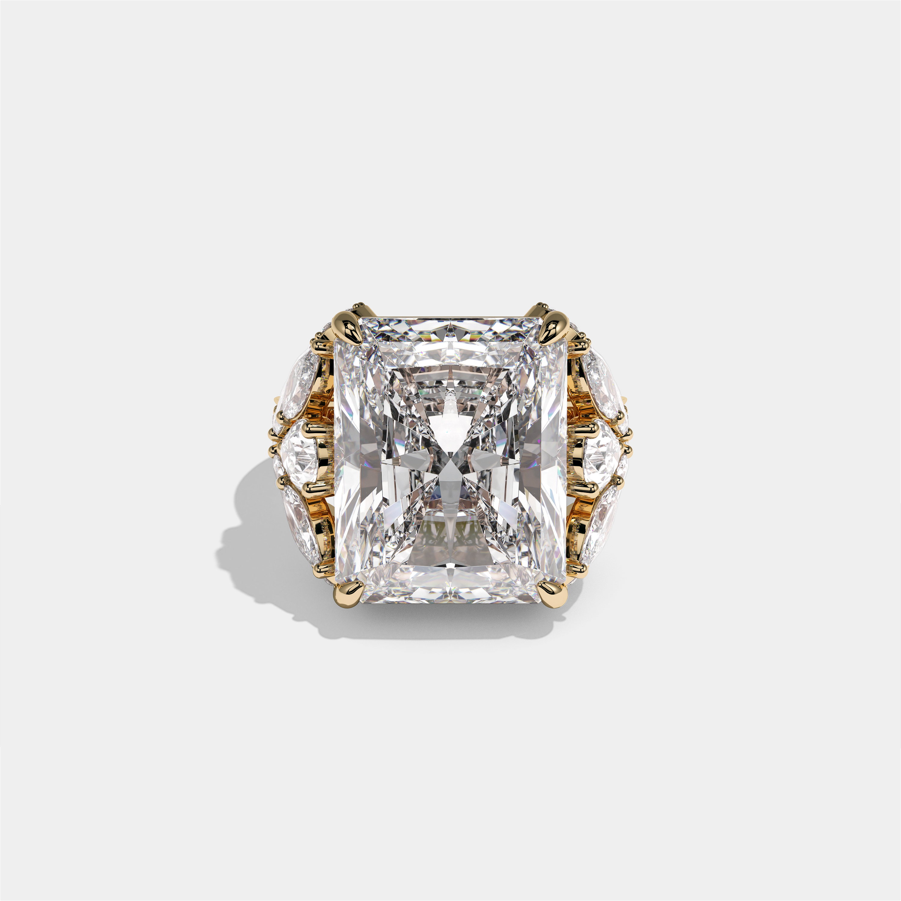 Keren Kingsleigh Diamond Radiant Halo Engagement Ring 18K Yellow Gold 37.00ct