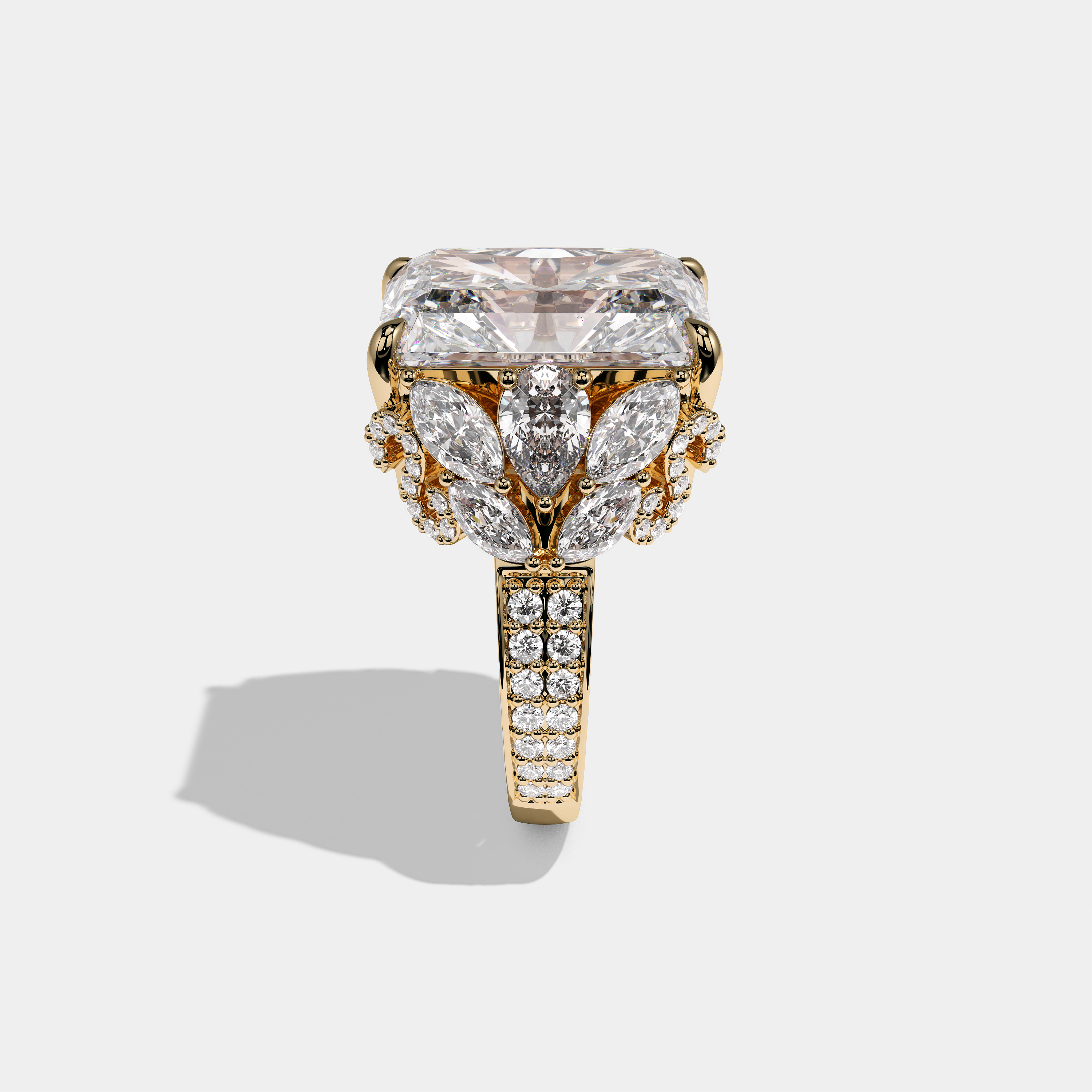 Keren Kingsleigh Diamond Radiant Halo Engagement Ring 18K Yellow Gold 37.00ct