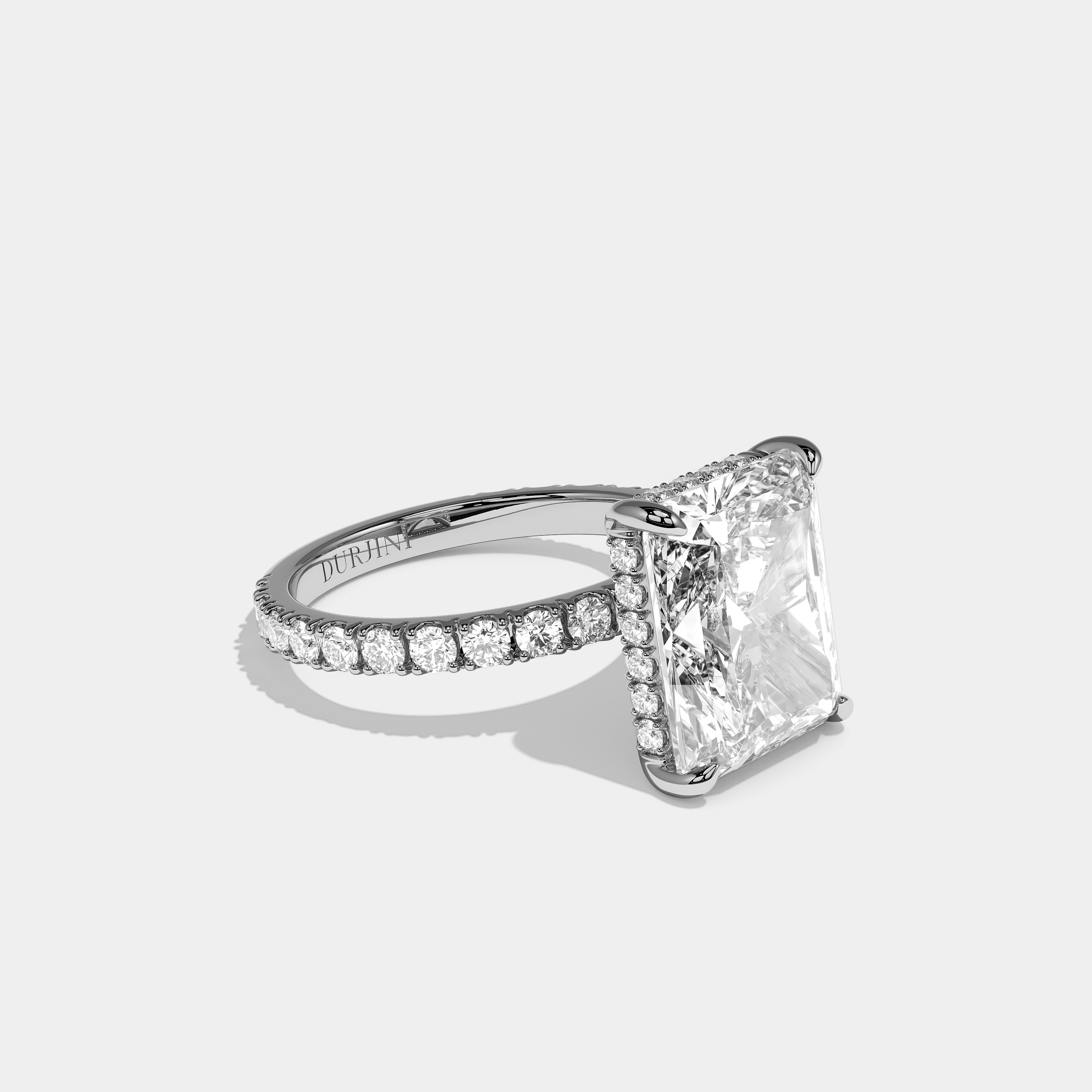 Isolene Étoile Diamond Radiant Halo Engagement Ring 18K White Gold 14.00ct