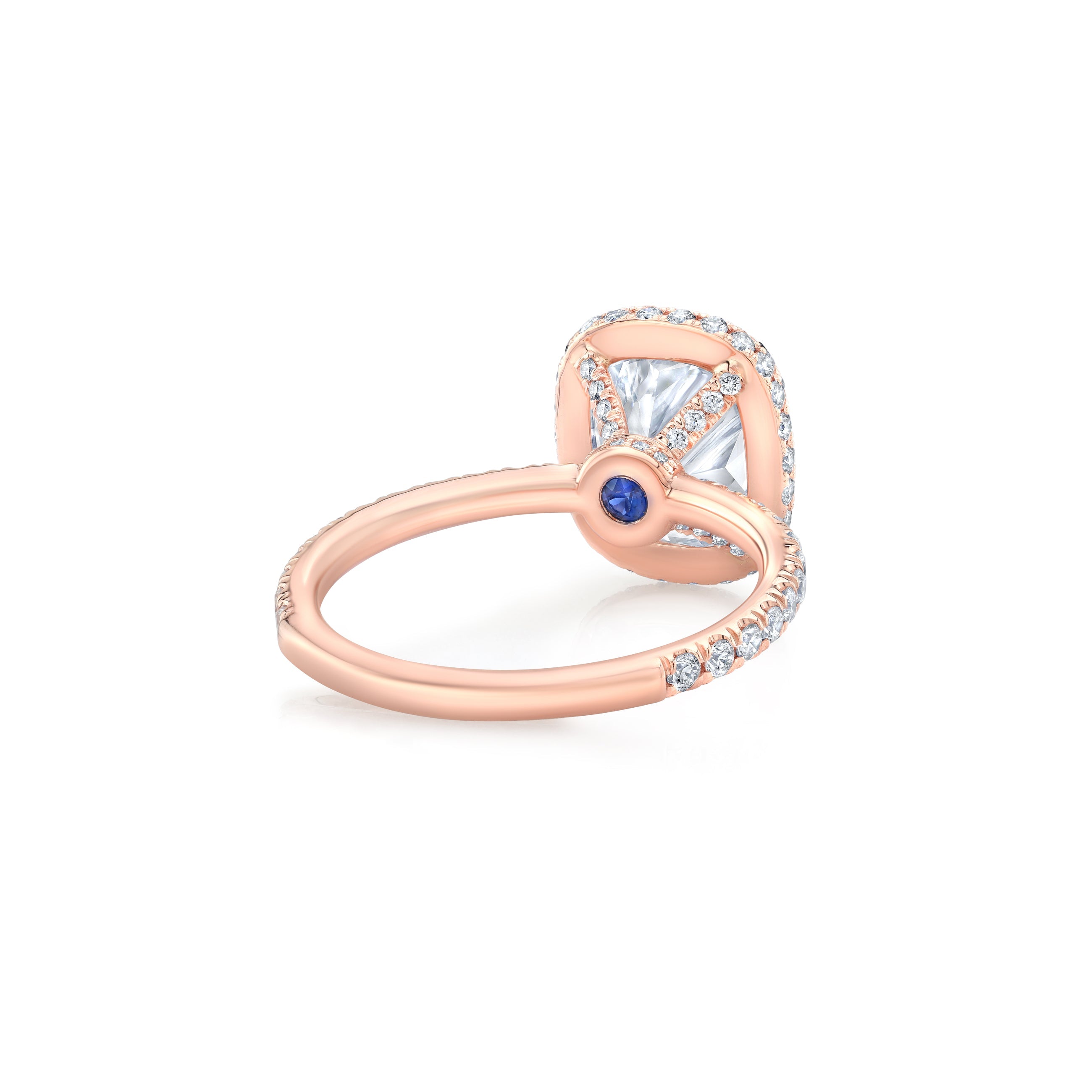 Alyssa Antique Cushion Seamless Halo® Lab Diamond Engagement Ring