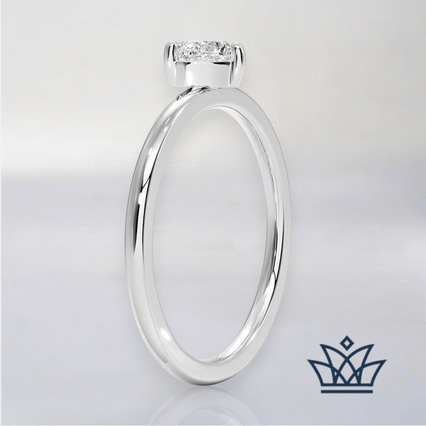 Evelyn-Heart Ring