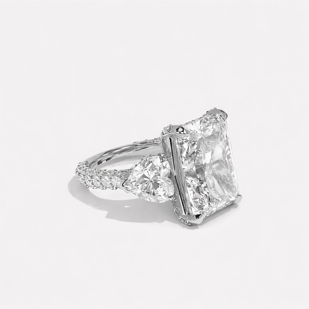 Chana Diamond Radiant Halo Ring