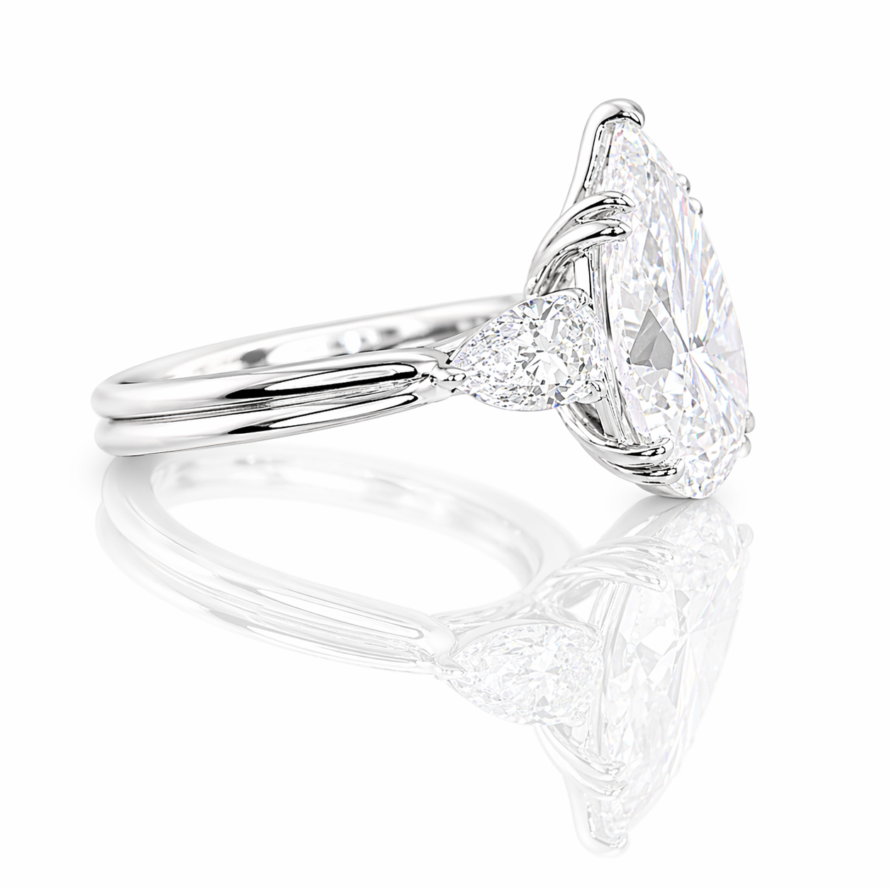 Aria Twist Ring