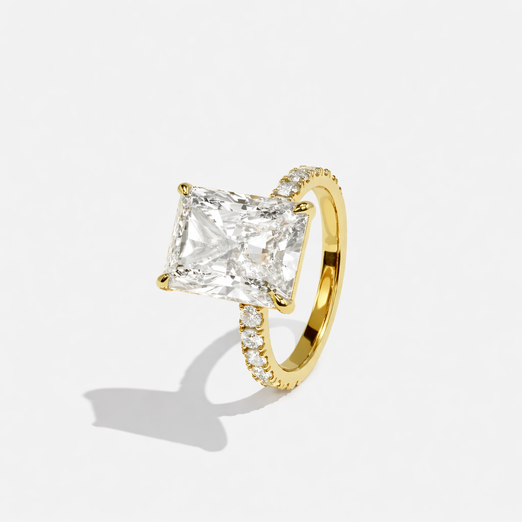 Radiant Aurelia™ Pavé Ring