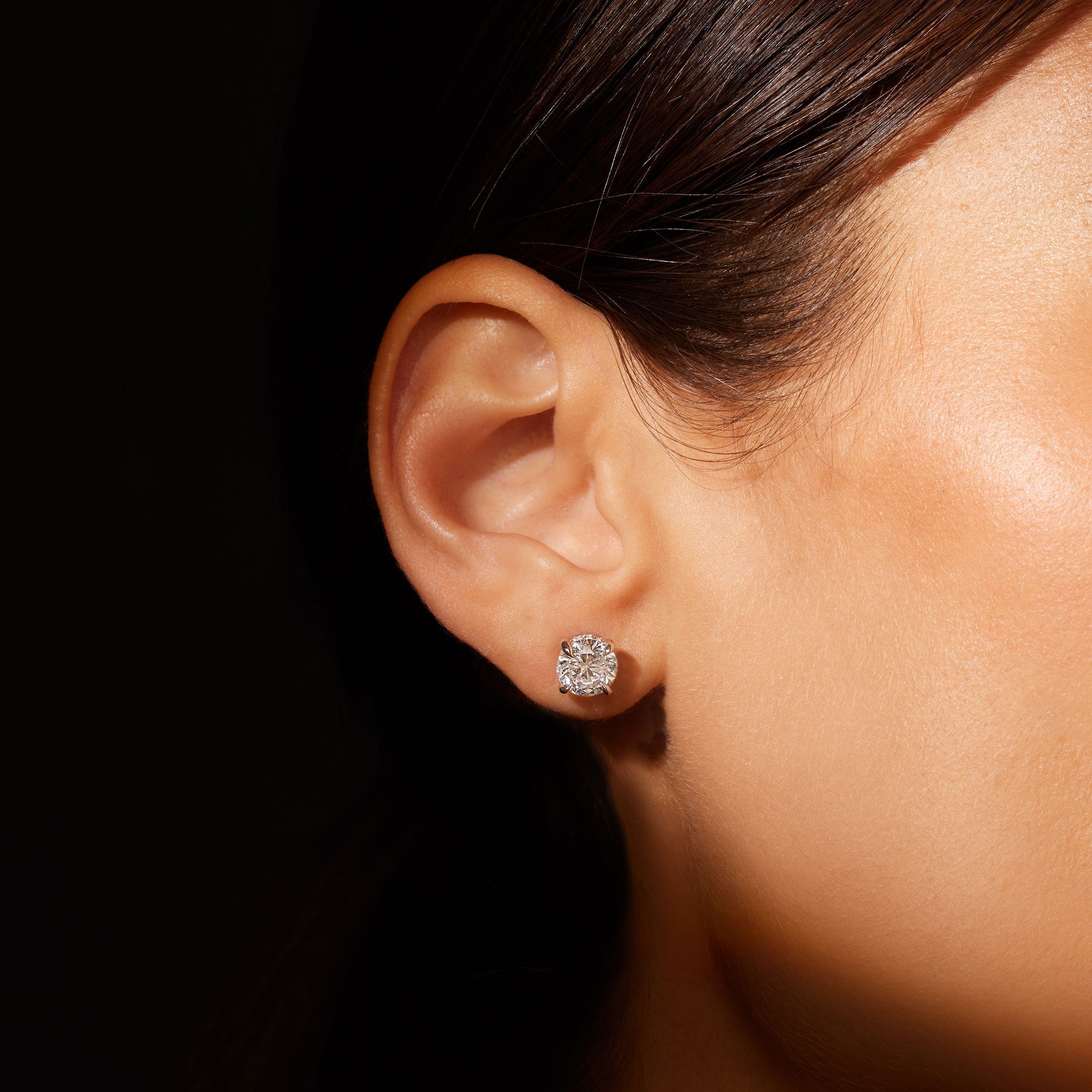 Chelsea Lab Diamond Round Brilliant Studs