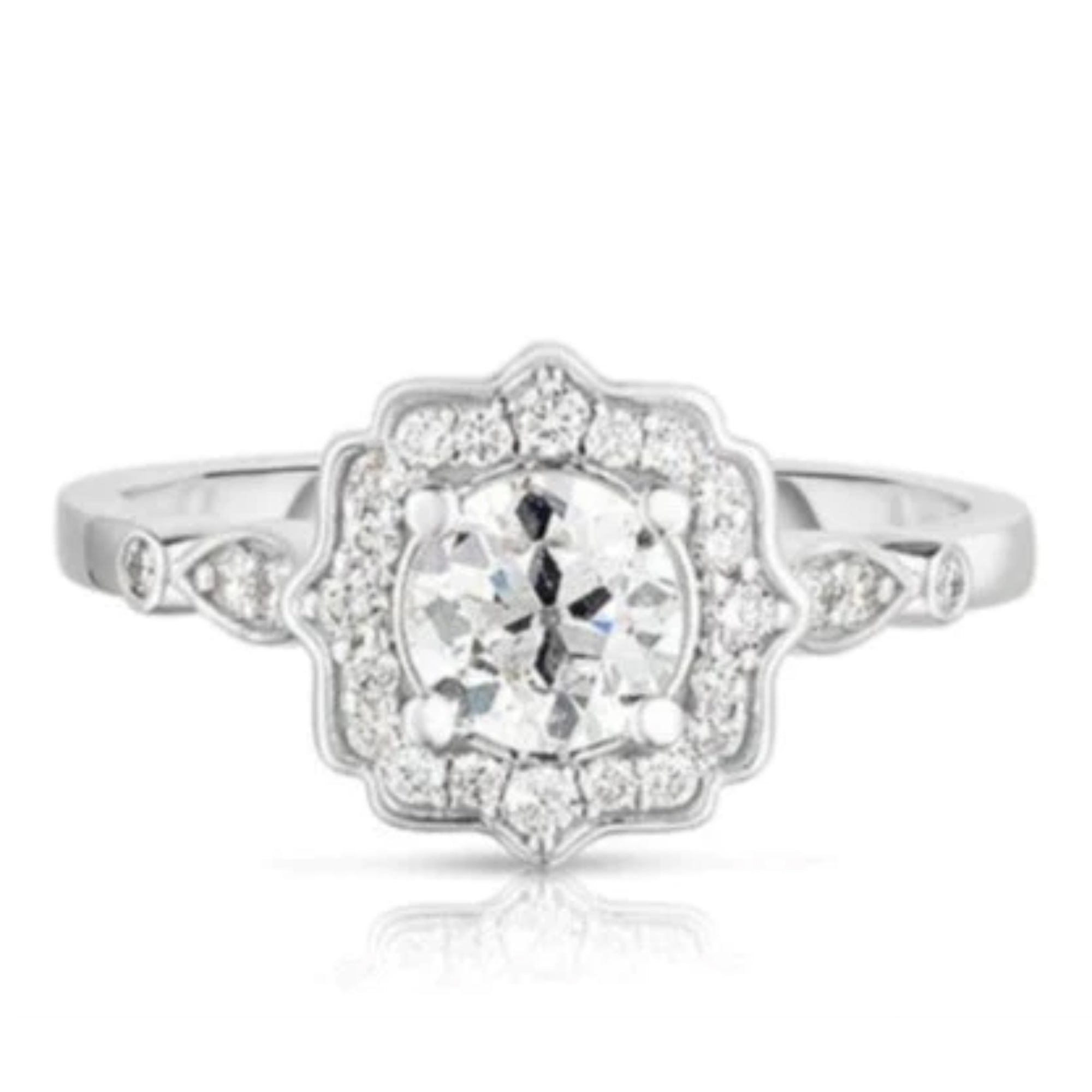 0.81 Carat Round Cut Diamond Engagement Ring
