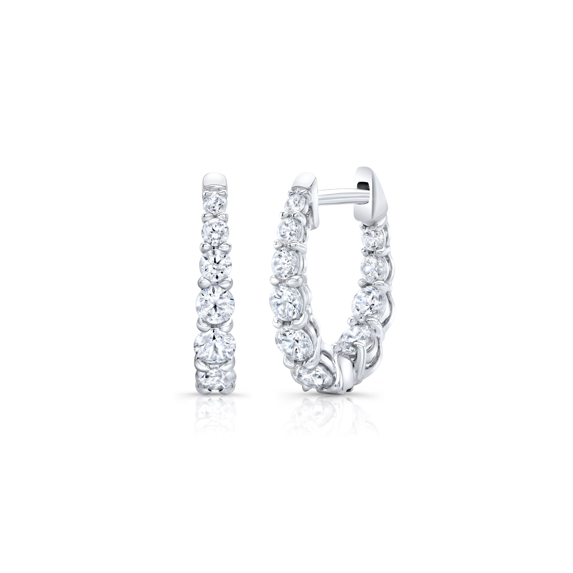 Gwen Round Brilliant Lab Diamond Graduated Huggies Platinum  Pair|Precious Metal:Platinum