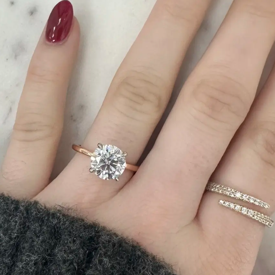 2.00 Carat Round Cut Diamond Engagement Ring