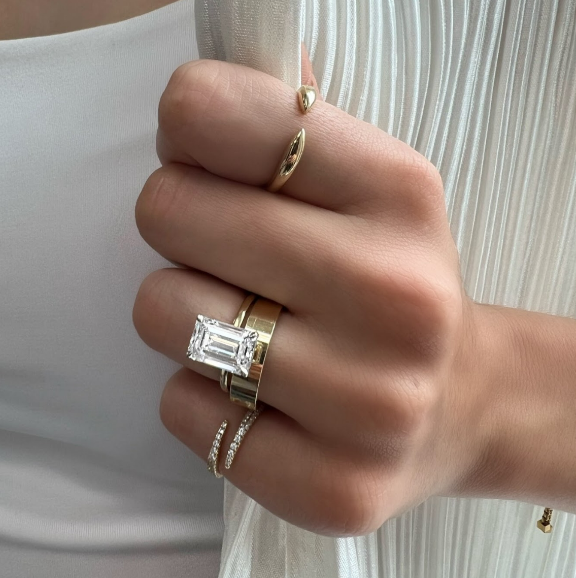 4.00 Carat Emerald Cut Diamond Engagement Ring