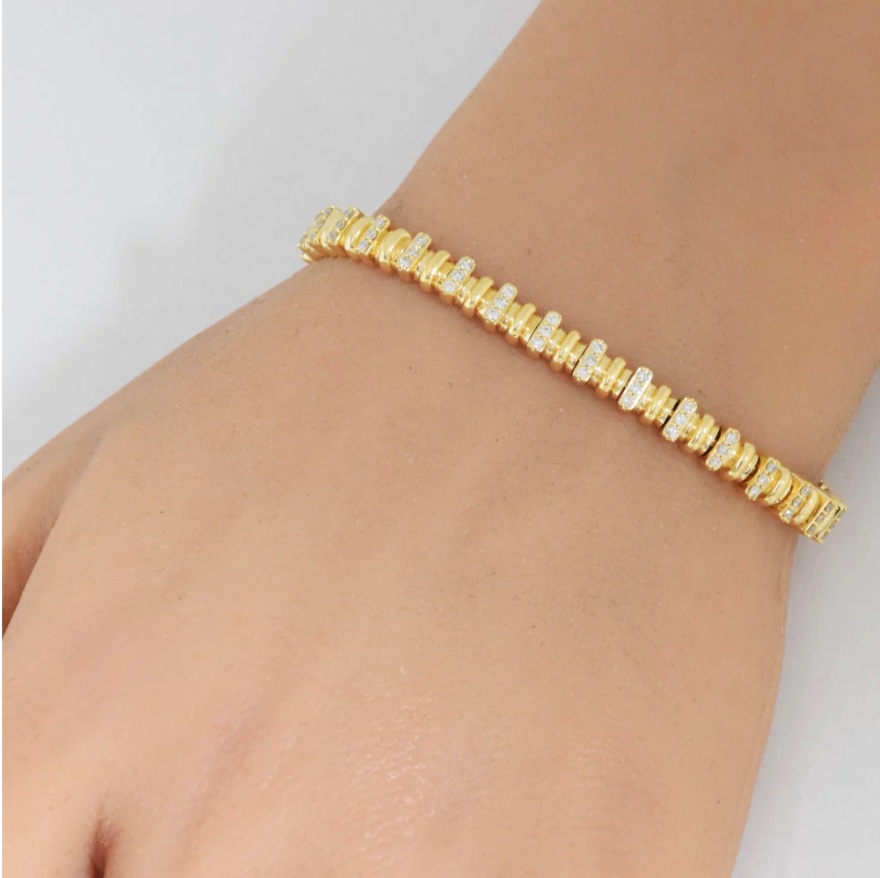 Yellow Gold Round Diamond Bracelet